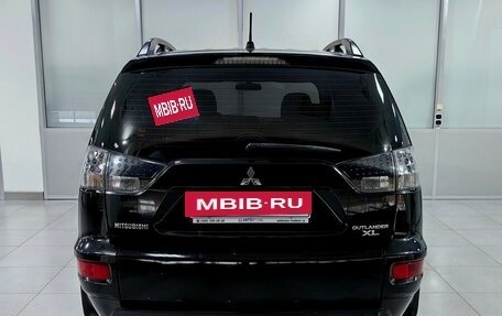 Mitsubishi Outlander III рестайлинг 3, 2011 год, 977 000 рублей, 4 фотография