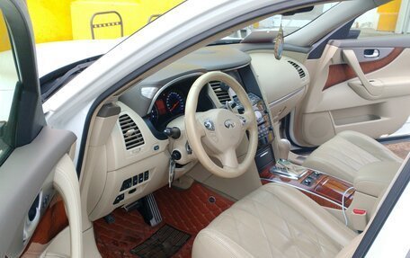 Infiniti FX II, 2011 год, 1 750 000 рублей, 10 фотография