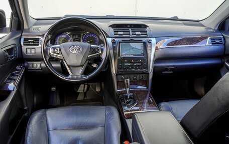 Toyota Camry, 2015 год, 2 130 000 рублей, 6 фотография