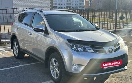 Toyota RAV4, 2014 год, 1 450 000 рублей, 2 фотография