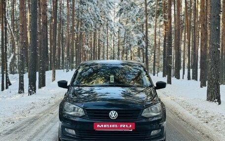 Volkswagen Polo VI (EU Market), 2015 год, 850 000 рублей, 7 фотография