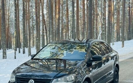 Volkswagen Polo VI (EU Market), 2015 год, 850 000 рублей, 2 фотография