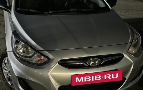 Hyundai Solaris II рестайлинг, 2013 год, 1 000 050 рублей, 9 фотография