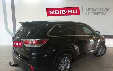 Toyota Highlander III, 2014 год, 3 030 000 рублей, 7 фотография