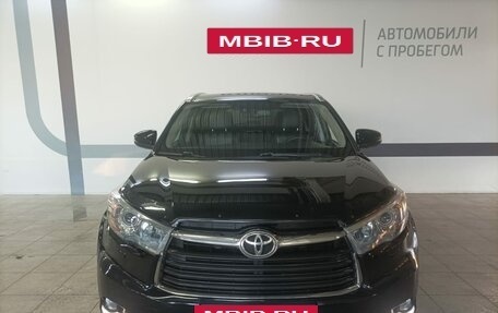 Toyota Highlander III, 2014 год, 3 030 000 рублей, 2 фотография