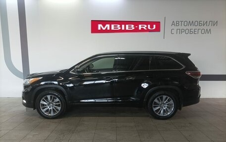 Toyota Highlander III, 2014 год, 3 030 000 рублей, 4 фотография