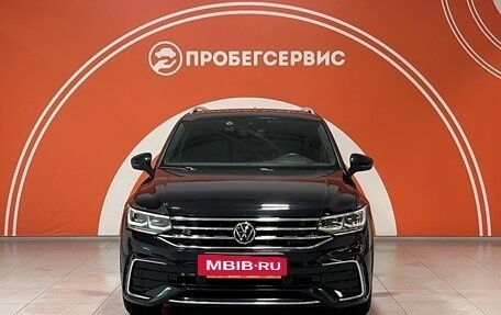 Volkswagen Tiguan II, 2022 год, 4 150 000 рублей, 2 фотография