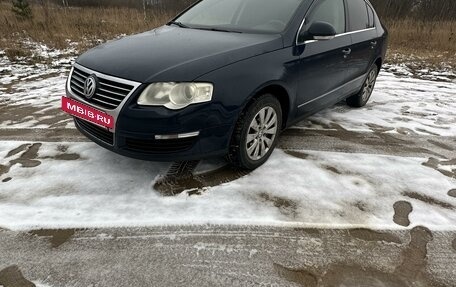 Volkswagen Passat B6, 2007 год, 850 000 рублей, 2 фотография