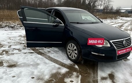 Volkswagen Passat B6, 2007 год, 850 000 рублей, 4 фотография