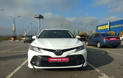 Toyota Camry, 2019 год, 2 400 000 рублей, 1 фотография