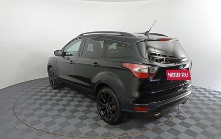 Ford Escape III, 2018 год, 1 700 000 рублей, 11 фотография