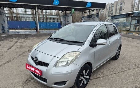 Toyota Vitz, 2008 год, 675 000 рублей, 2 фотография