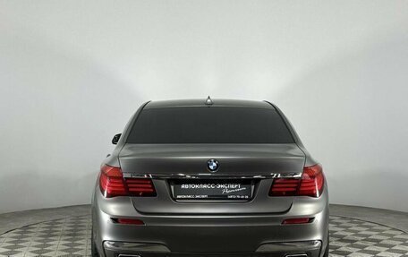 BMW 7 серия, 2012 год, 1 997 000 рублей, 3 фотография