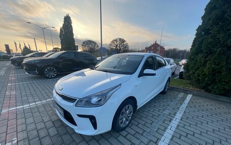 KIA Rio IV, 2020 год, 1 740 000 рублей, 1 фотография