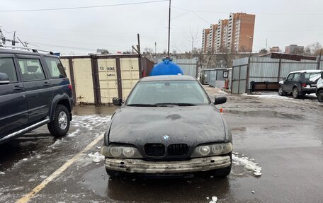 BMW 5 серия, 2002 год, 310 000 рублей, 2 фотография