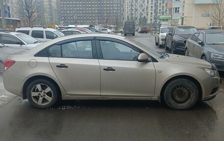 Chevrolet Cruze II, 2011 год, 820 000 рублей, 3 фотография