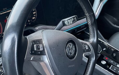 Volkswagen Touareg III, 2019 год, 4 900 000 рублей, 19 фотография