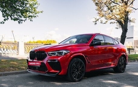 BMW X6 M, 2021 год, 14 000 000 рублей, 9 фотография