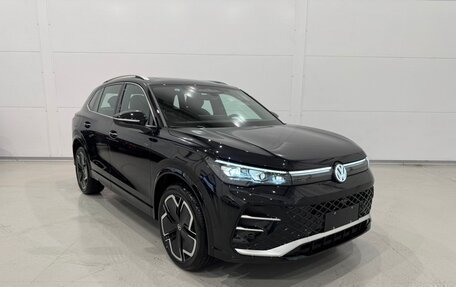 Volkswagen Tiguan, 2024 год, 5 990 000 рублей, 3 фотография