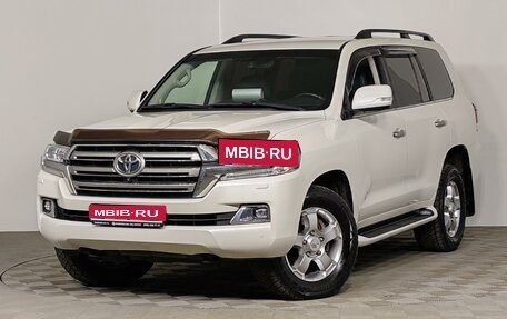 Toyota Land Cruiser 200, 2019 год, 7 299 000 рублей, 1 фотография