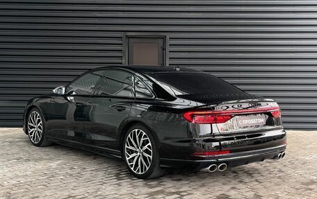 Audi S8, 2020 год, 12 490 000 рублей, 3 фотография