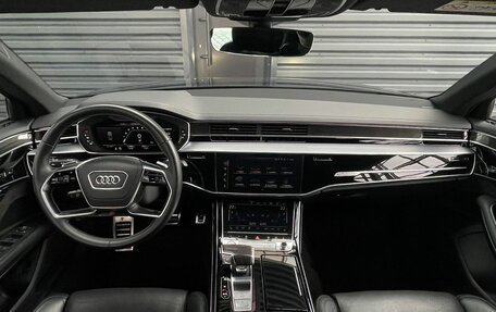 Audi S8, 2020 год, 12 490 000 рублей, 13 фотография