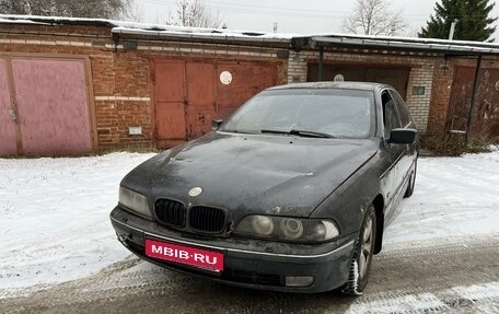 BMW 5 серия, 1998 год, 290 000 рублей, 1 фотография