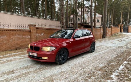 BMW 1 серия, 2007 год, 699 000 рублей, 2 фотография