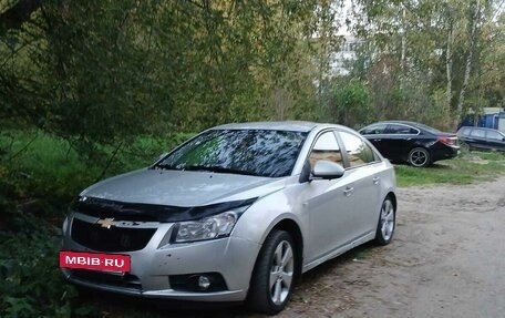 Chevrolet Cruze II, 2011 год, 600 000 рублей, 6 фотография