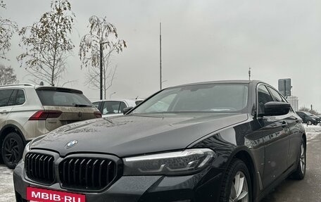 BMW 5 серия, 2020 год, 3 900 000 рублей, 3 фотография