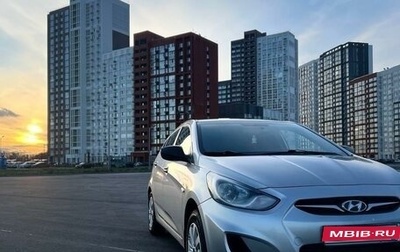 Hyundai Solaris II рестайлинг, 2012 год, 799 999 рублей, 1 фотография