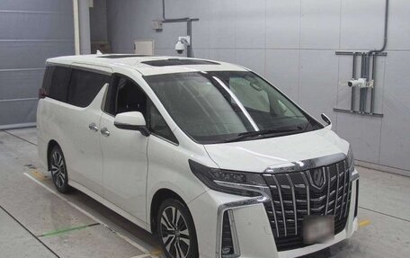 Toyota Alphard III, 2021 год, 4 740 000 рублей, 2 фотография