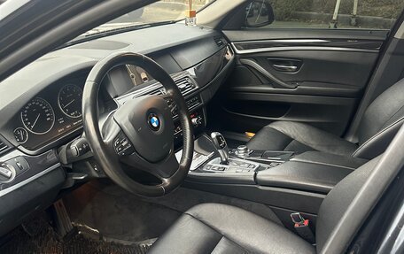 BMW 5 серия, 2013 год, 1 990 000 рублей, 6 фотография