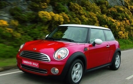 MINI Hatch, 2009 год, 680 000 рублей, 1 фотография