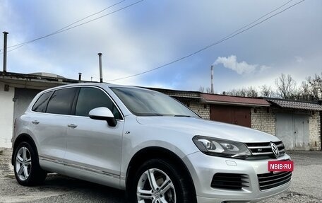 Volkswagen Touareg III, 2012 год, 2 290 000 рублей, 2 фотография