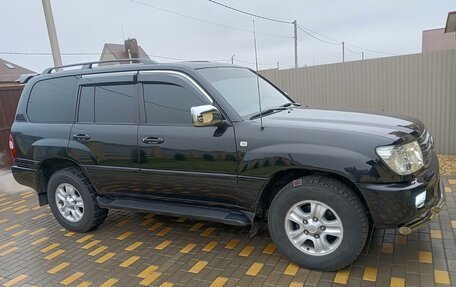 Toyota Land Cruiser 100 рестайлинг 2, 2005 год, 2 300 000 рублей, 4 фотография