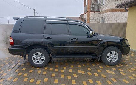 Toyota Land Cruiser 100 рестайлинг 2, 2005 год, 2 300 000 рублей, 7 фотография