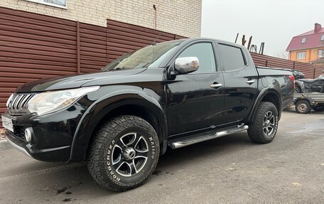 Mitsubishi L200 IV рестайлинг, 2015 год, 2 200 000 рублей, 8 фотография