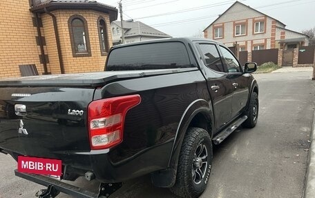 Mitsubishi L200 IV рестайлинг, 2015 год, 2 200 000 рублей, 13 фотография