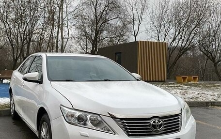 Toyota Camry, 2012 год, 1 760 000 рублей, 1 фотография