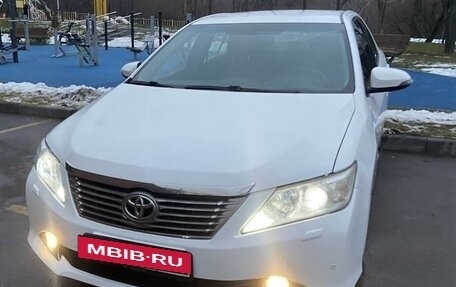 Toyota Camry, 2012 год, 1 760 000 рублей, 2 фотография