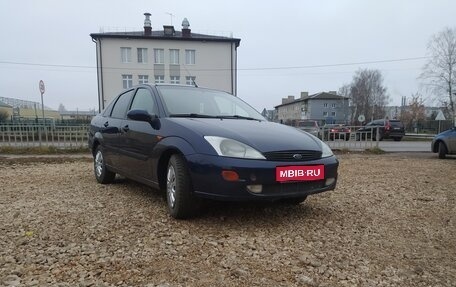 Ford Focus IV, 2001 год, 285 000 рублей, 1 фотография