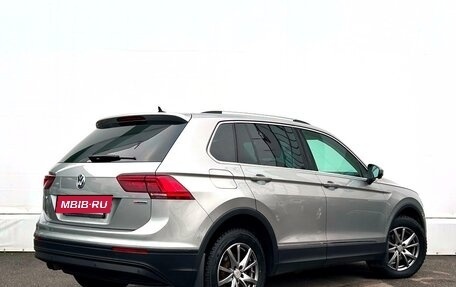 Volkswagen Tiguan II, 2020 год, 3 567 800 рублей, 2 фотография