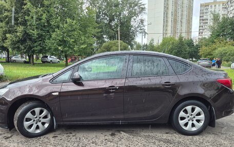 Opel Astra J, 2014 год, 1 250 000 рублей, 6 фотография