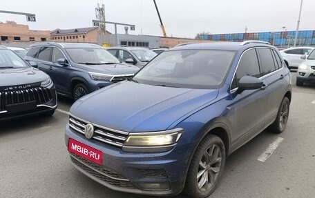 Volkswagen Tiguan II, 2019 год, 3 025 000 рублей, 1 фотография