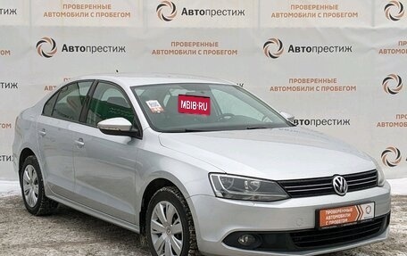 Volkswagen Jetta VI, 2013 год, 1 240 000 рублей, 6 фотография