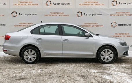 Volkswagen Jetta VI, 2013 год, 1 240 000 рублей, 7 фотография