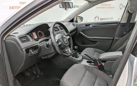 Volkswagen Jetta VI, 2013 год, 1 240 000 рублей, 17 фотография