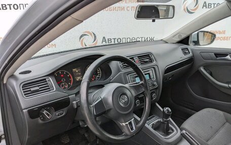 Volkswagen Jetta VI, 2013 год, 1 240 000 рублей, 16 фотография