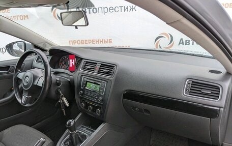 Volkswagen Jetta VI, 2013 год, 1 240 000 рублей, 15 фотография